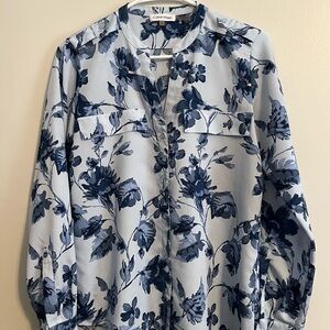 Calvin Klein Woman’s Navy Floral Button Down Roll-tab Shirt